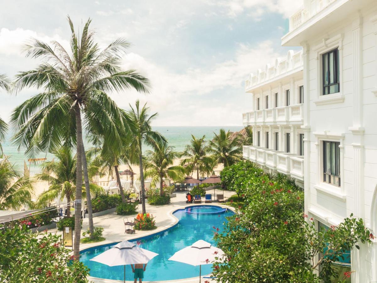 Seaside Boutique Resort Куинён Экстерьер фото