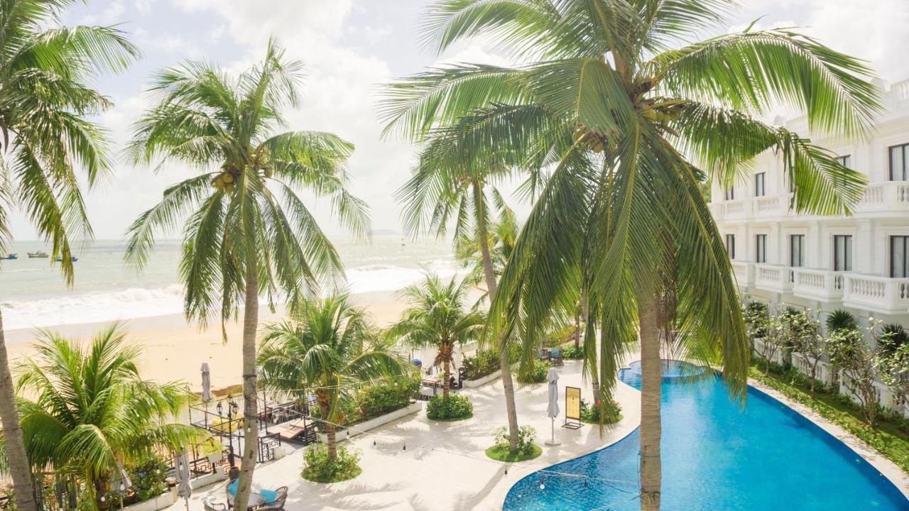 Seaside Boutique Resort Куинён Экстерьер фото