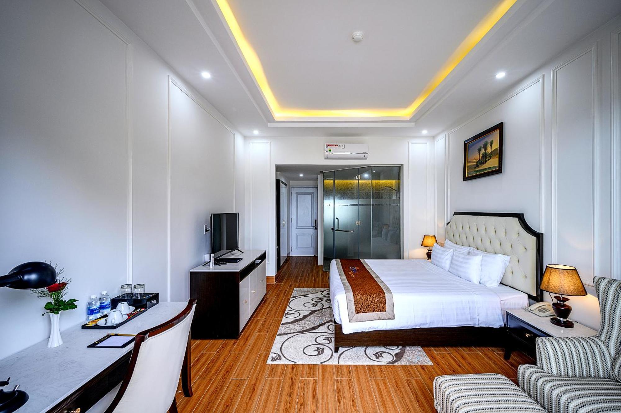 Seaside Boutique Resort Куинён Номер фото